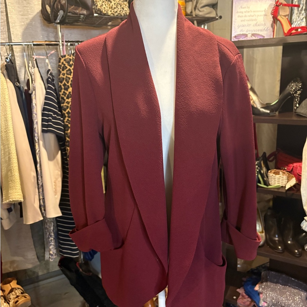 Elegant Burgundy Women's Blazer